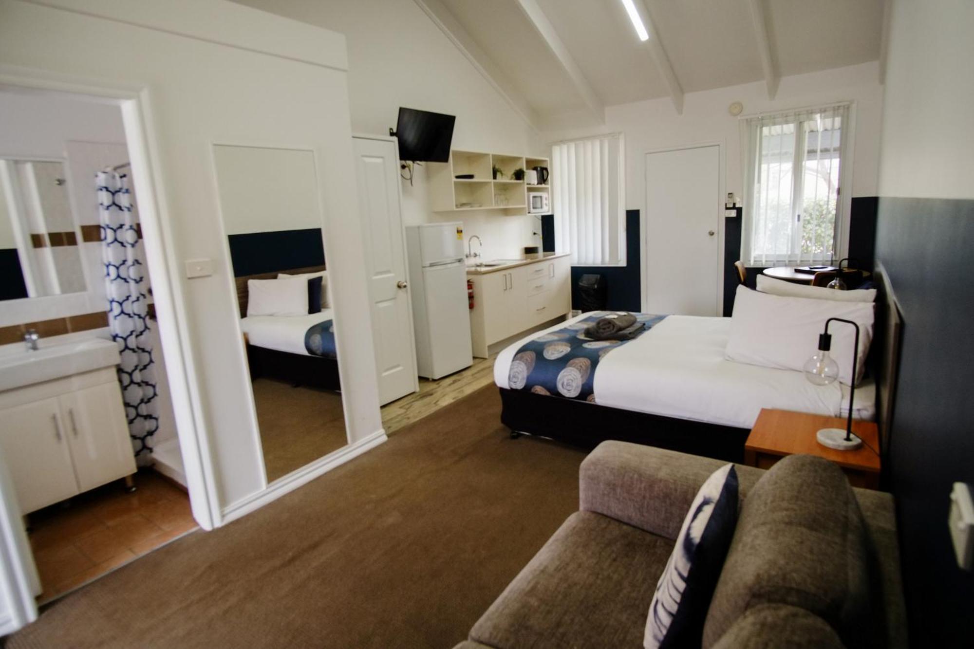 Canberra Ave Villas Queanbeyan Ngoại thất bức ảnh