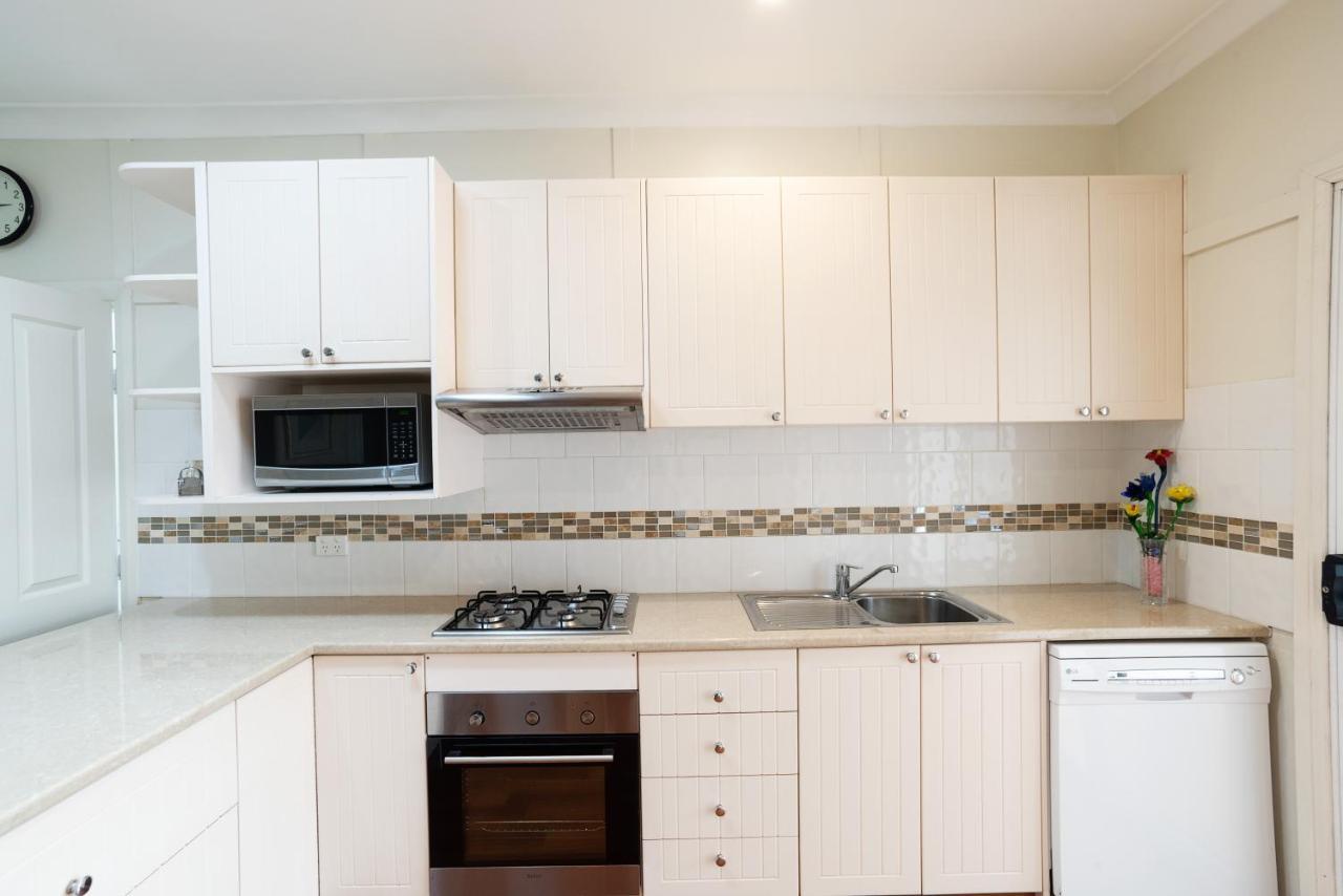 Canberra Ave Villas Queanbeyan Ngoại thất bức ảnh
